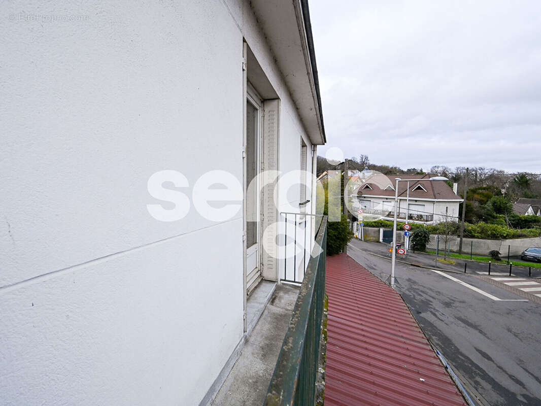 Appartement à ATHIS-MONS