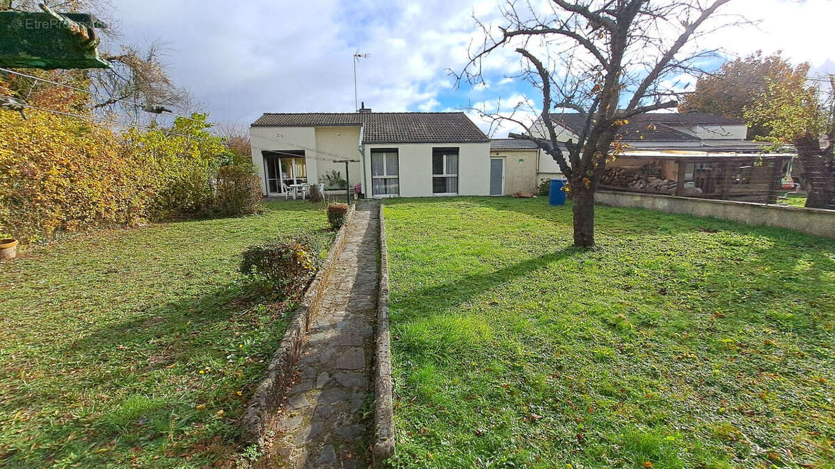 Maison à BRUYERES-SUR-OISE