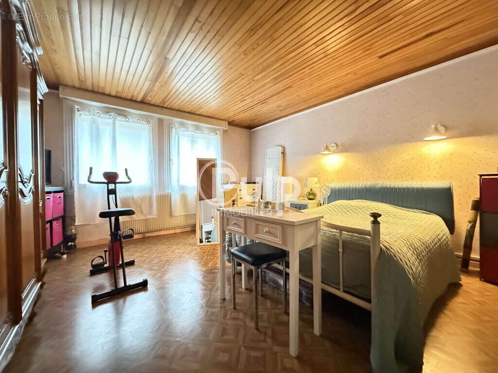 Maison à HENIN-BEAUMONT