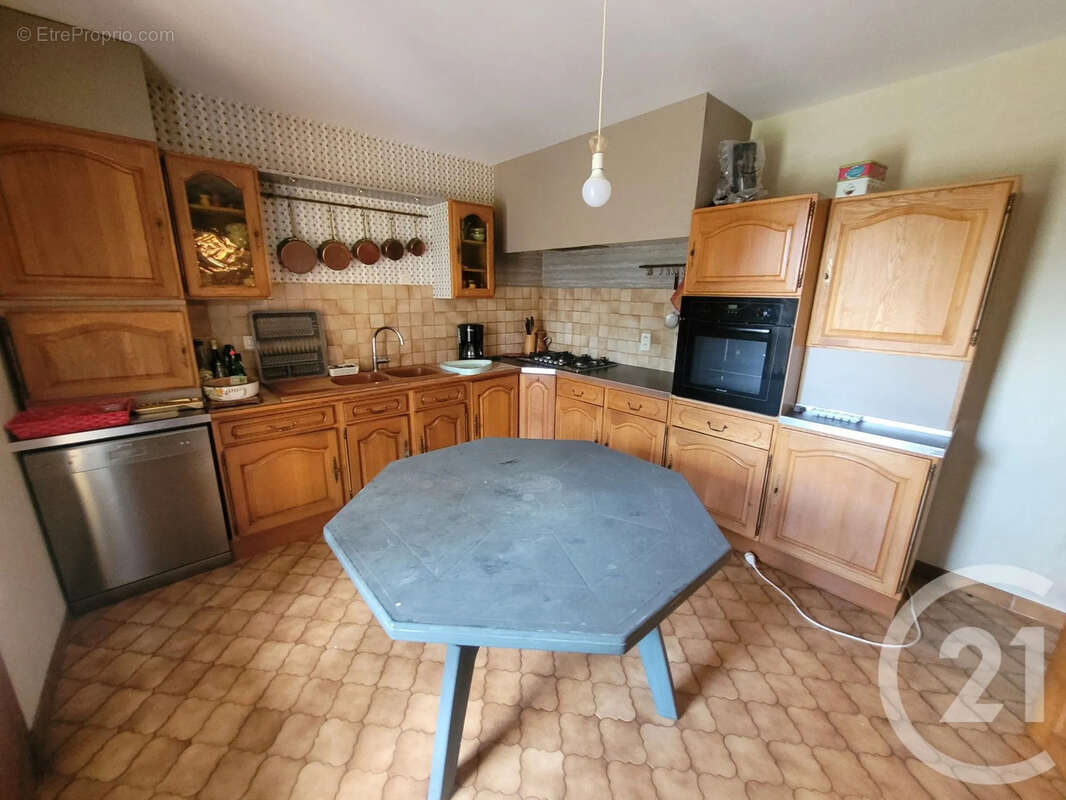 Maison 172 m² à Bruailles  - photo 3