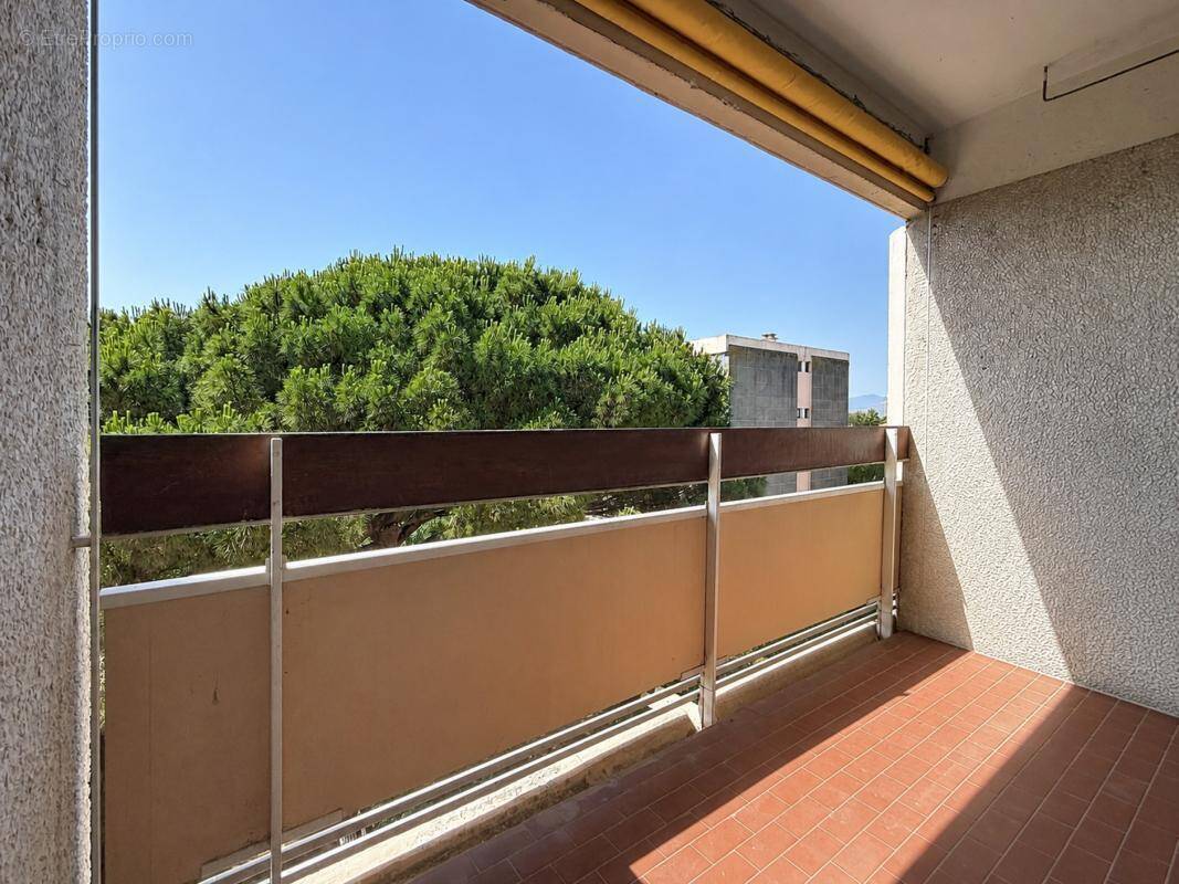 Appartement à FREJUS