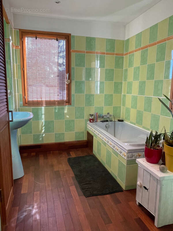 Maison à JAMBLES