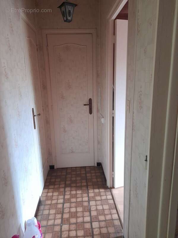 Maison à Cussy en Morvan  de 136 m2 - 8 pièces - diverses dépendances - terrain 1182 m2 - photo 39