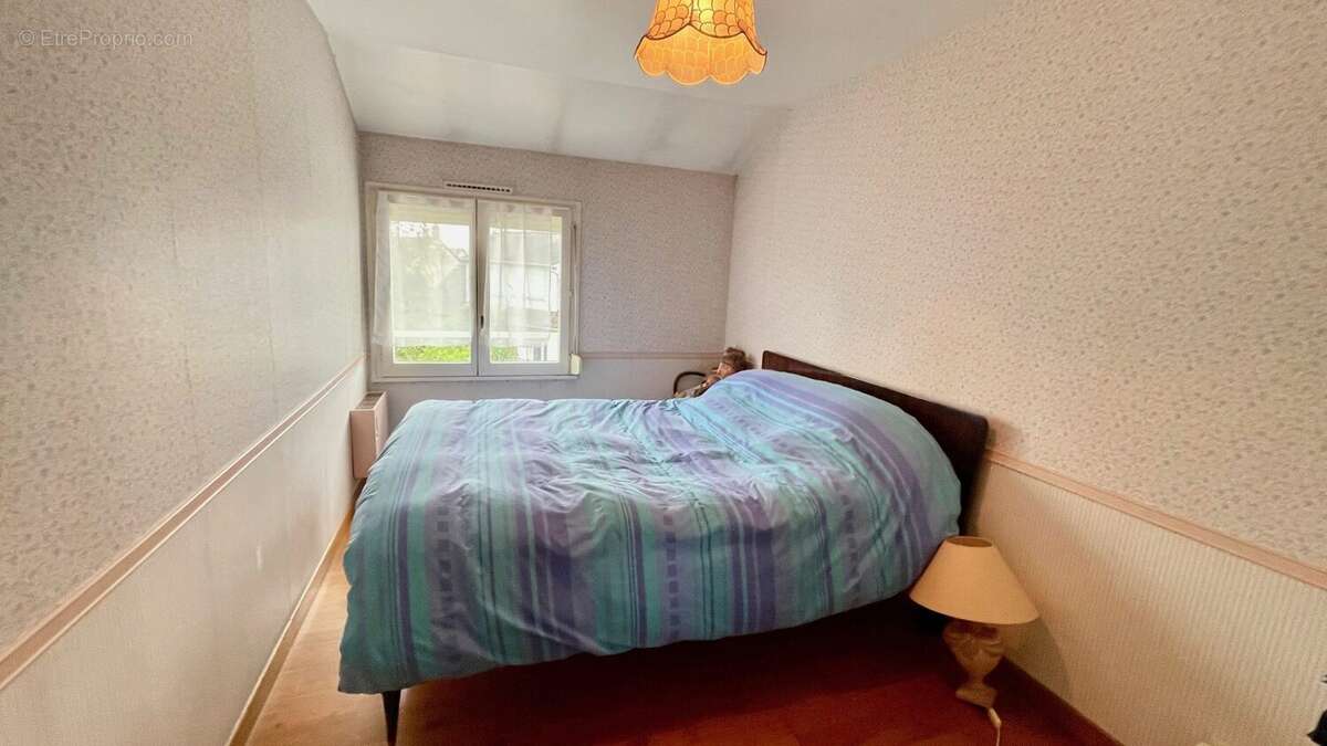 Maison à SAINT-ETIENNE-DU-ROUVRAY