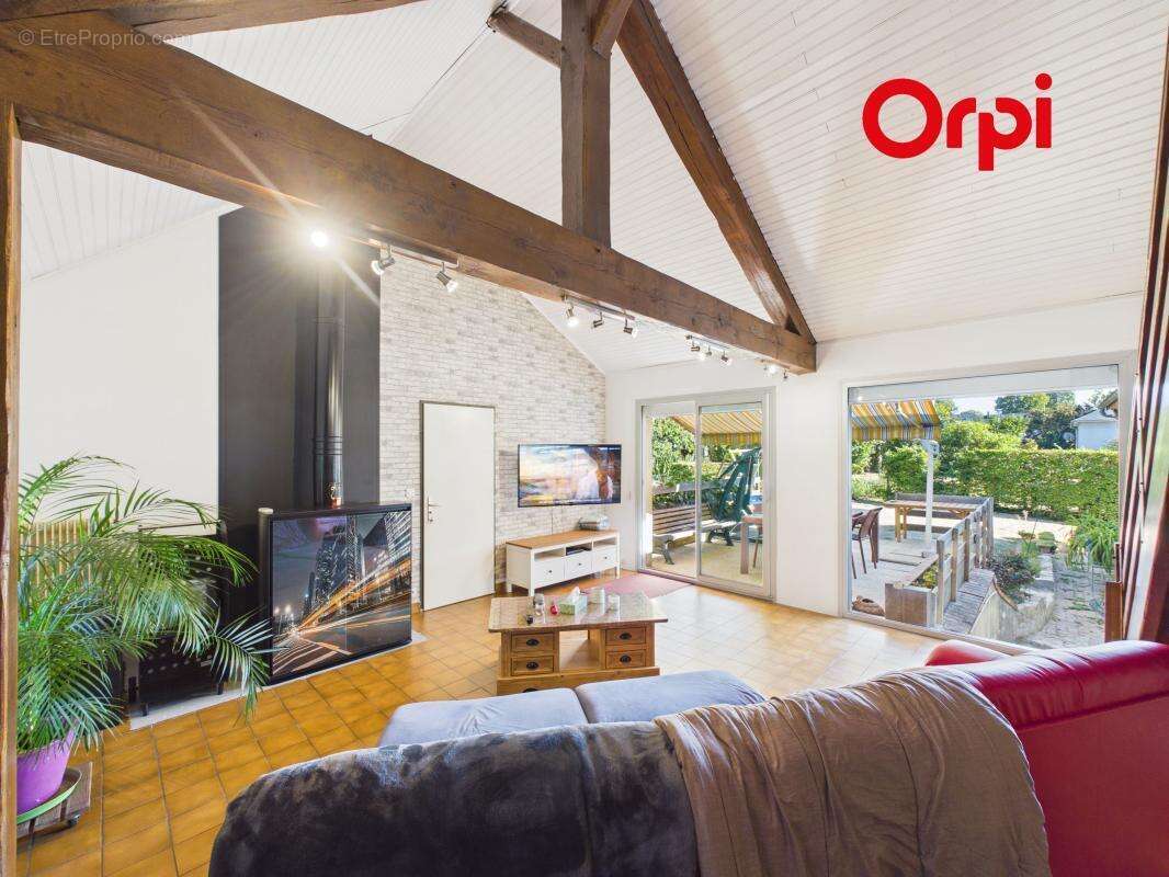Maison 150 m², accès au centre-ville de Bernay à pied - photo 12