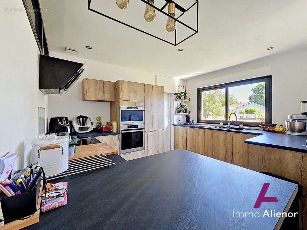 Maison à LE BARP