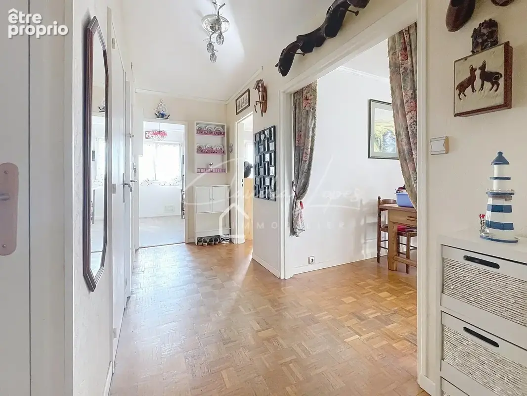 Photo 1 - Appartement à SAINT-GRATIEN