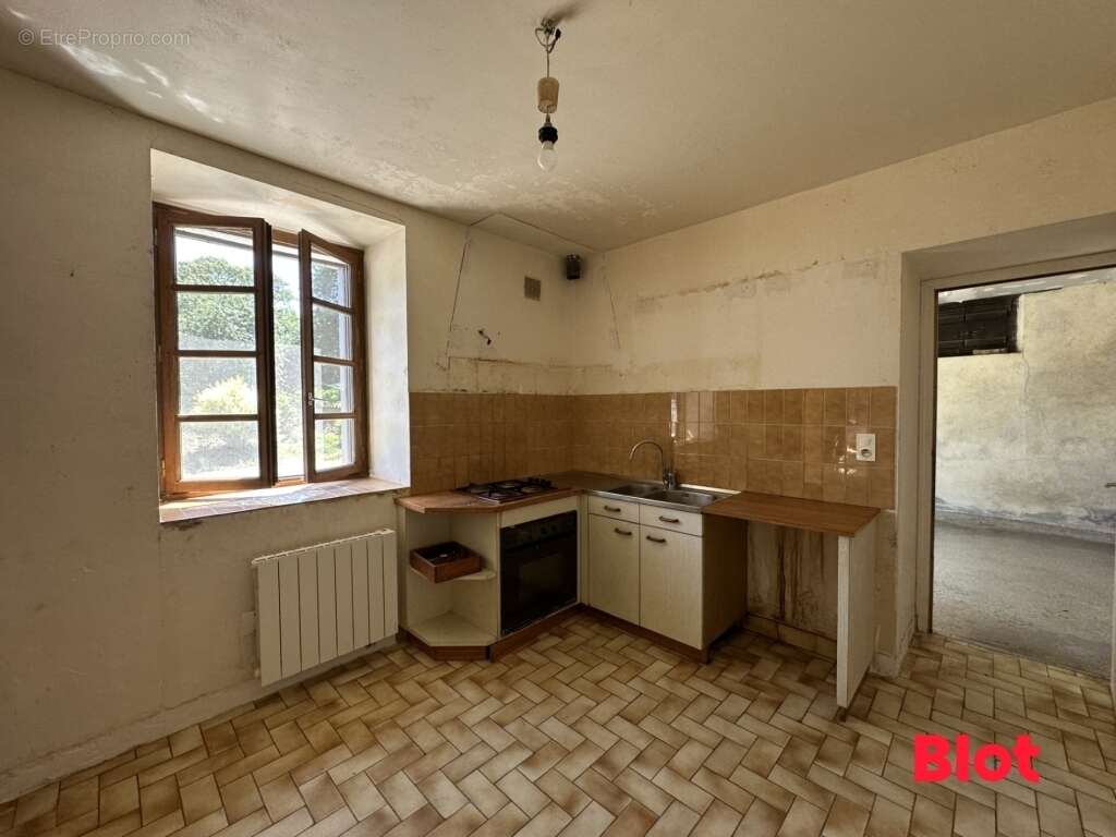 Maison à NOUVOITOU