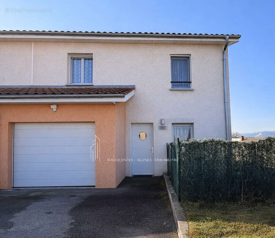 Maison à CHANAS