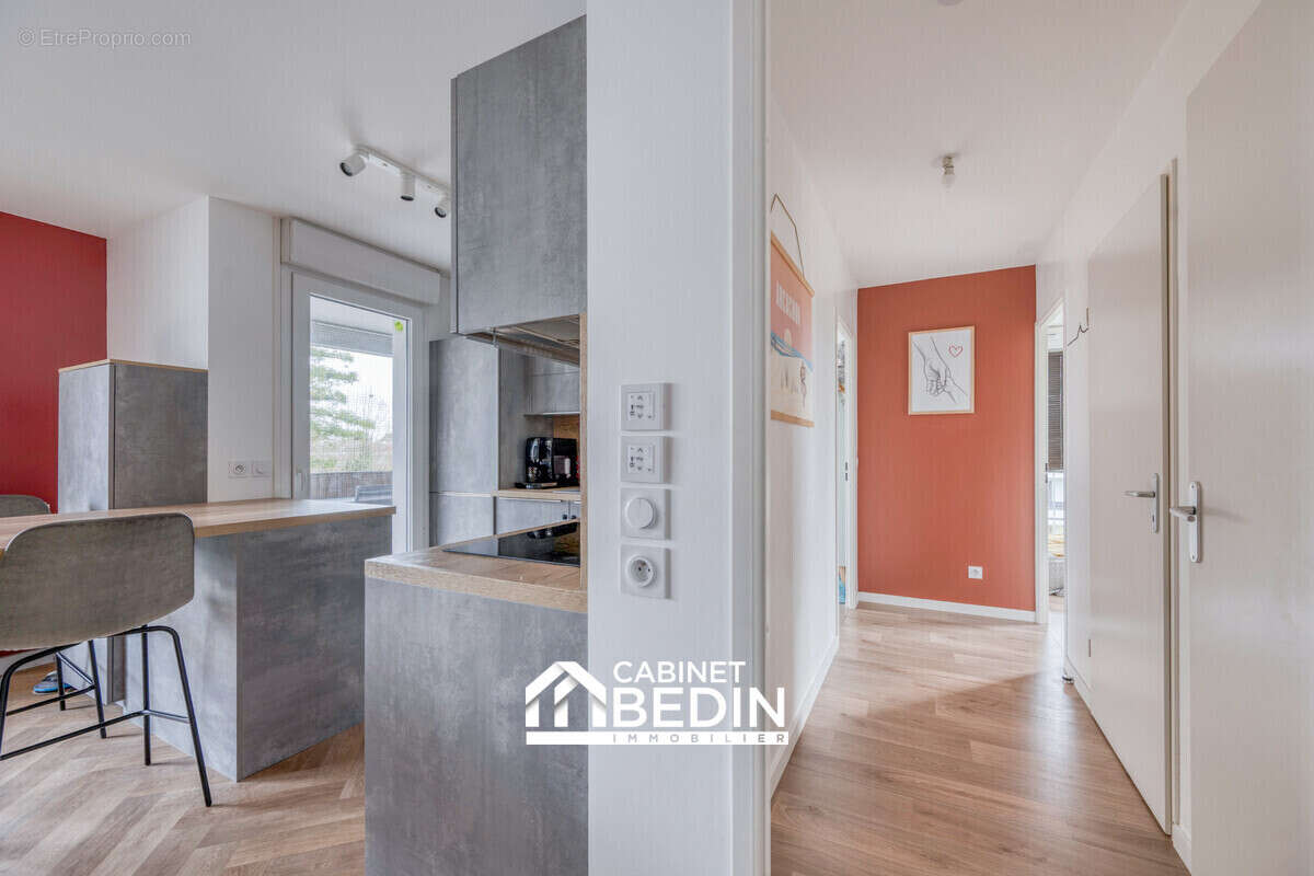 Appartement 86 m² à Pessac  - photo 9