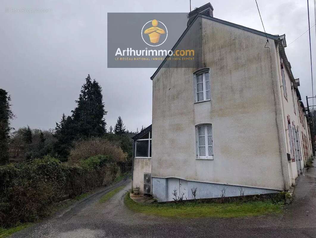 Maison à JOSSELIN