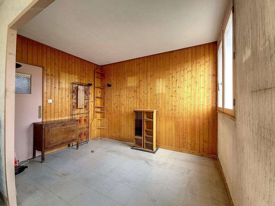 Appartement à CHENOVE