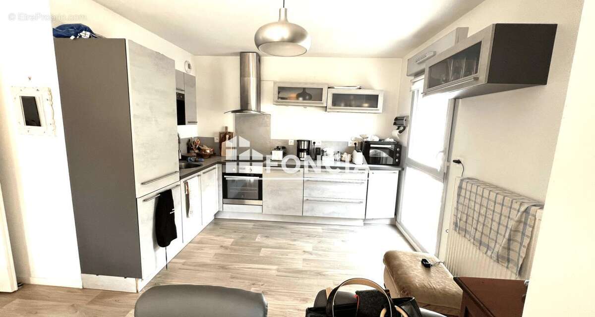 Exclusivite tres beau t3 bis en centre ville avec parking et terrasse - photo 2