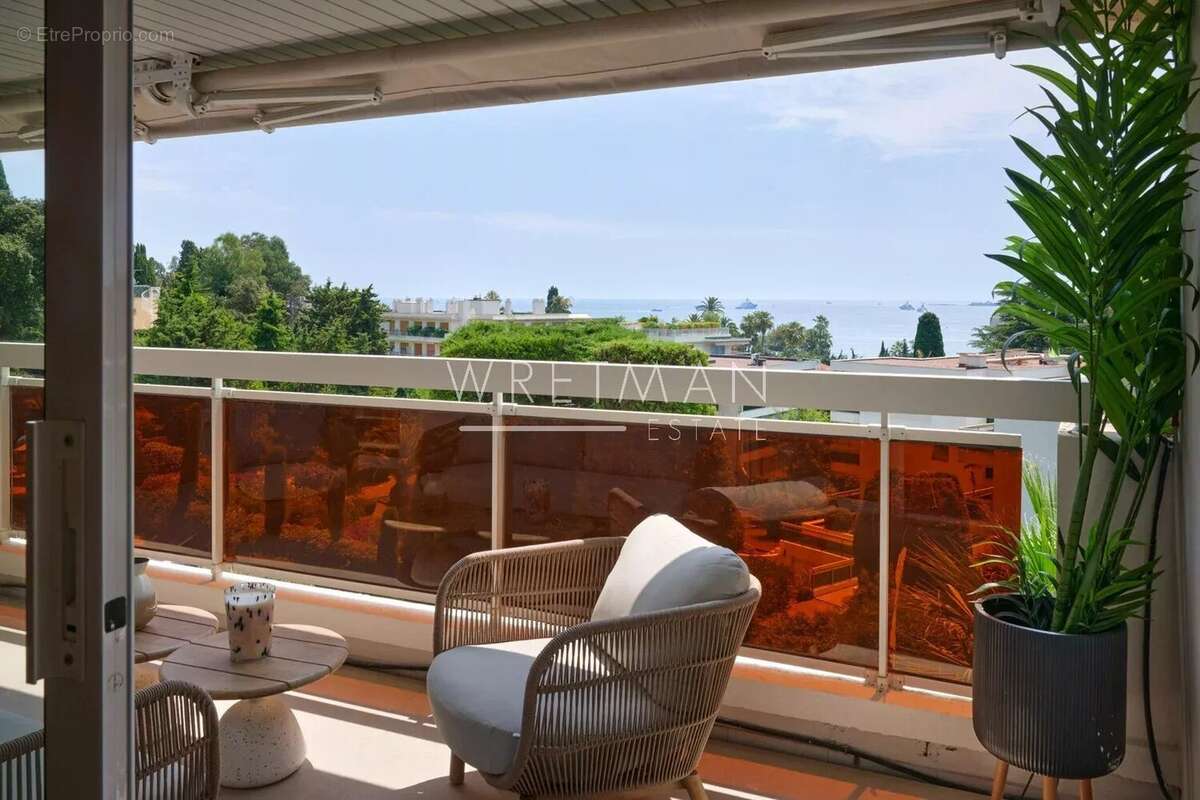 Appartement à CANNES