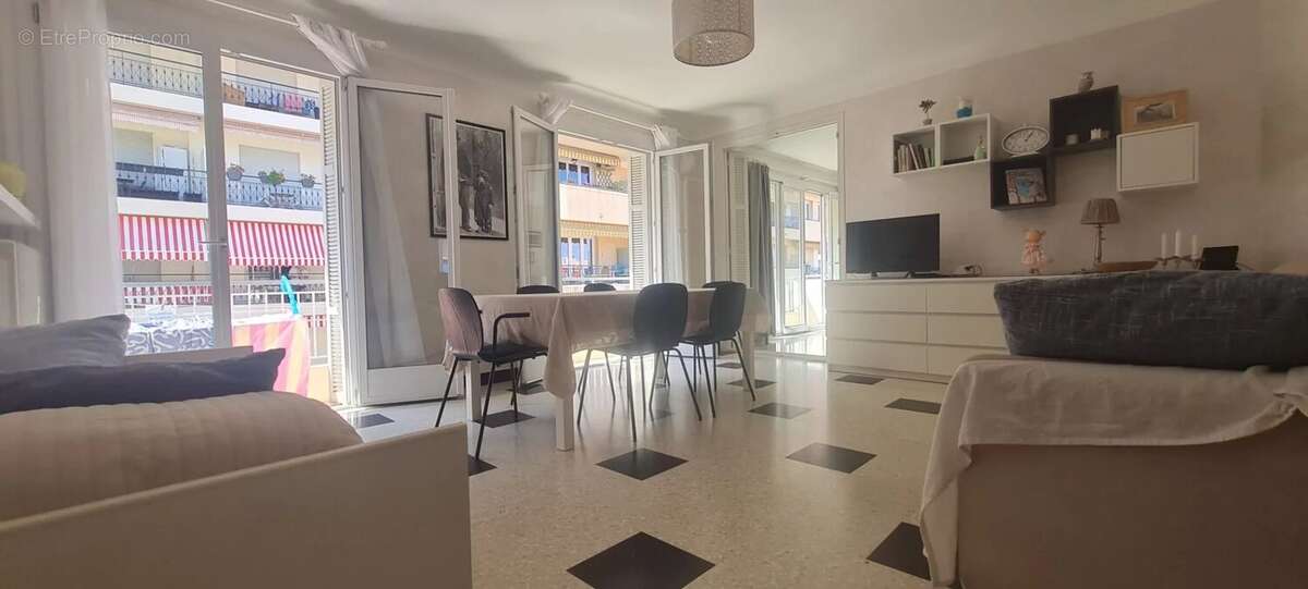 Appartement à MENTON