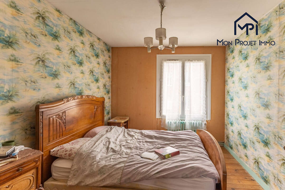 Maison 125 m² à Laval  - photo 6