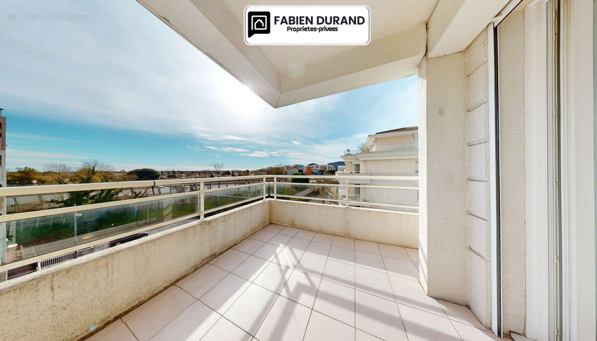 Appartement à MANDELIEU-LA-NAPOULE