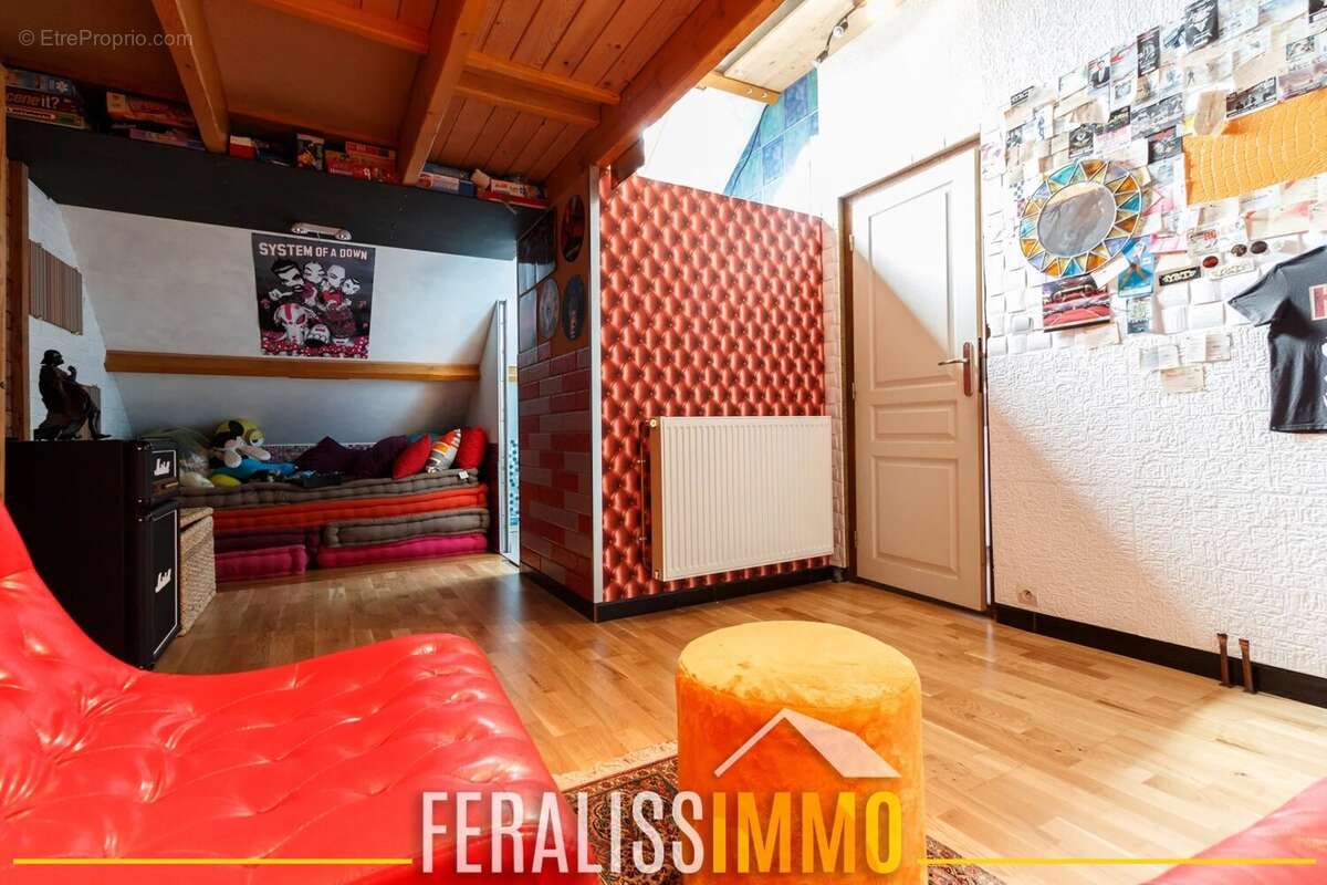 Maison à COURDIMANCHE