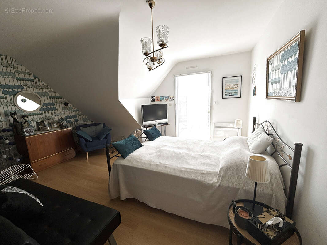 Maison à LE RELECQ-KERHUON