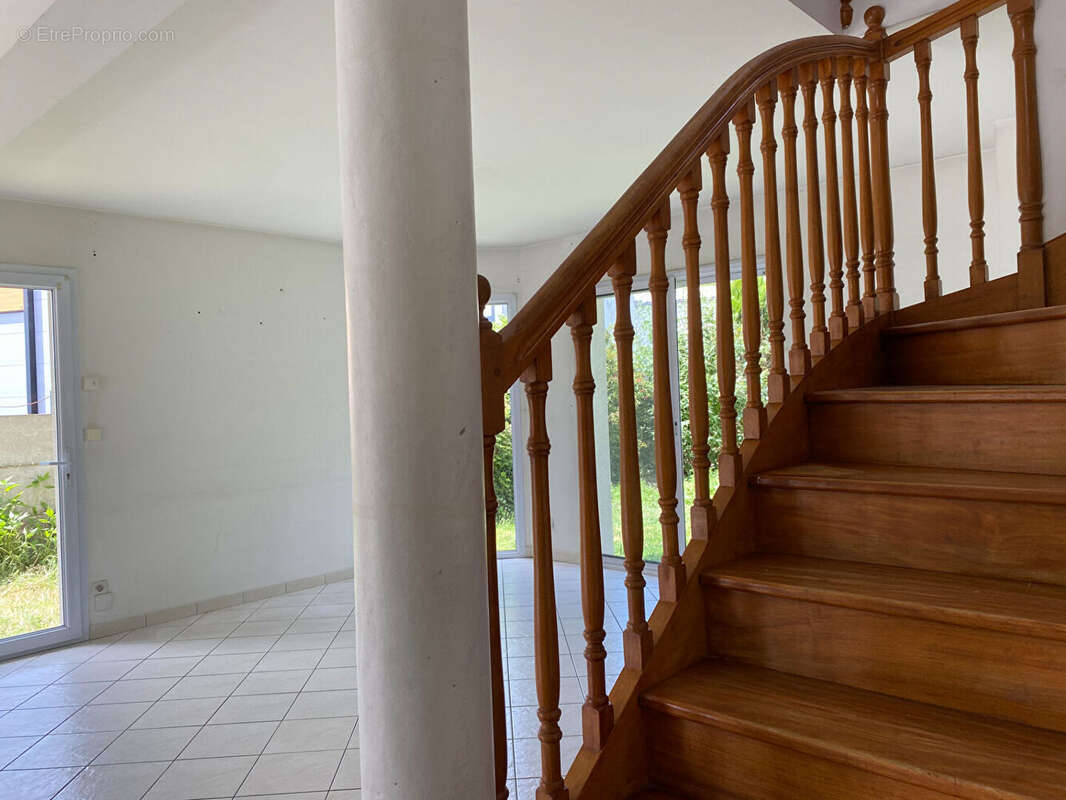 Maison non mitoyenne de 132.25 m² avec 4 chambres sur un terrain de 426 m² - photo 5