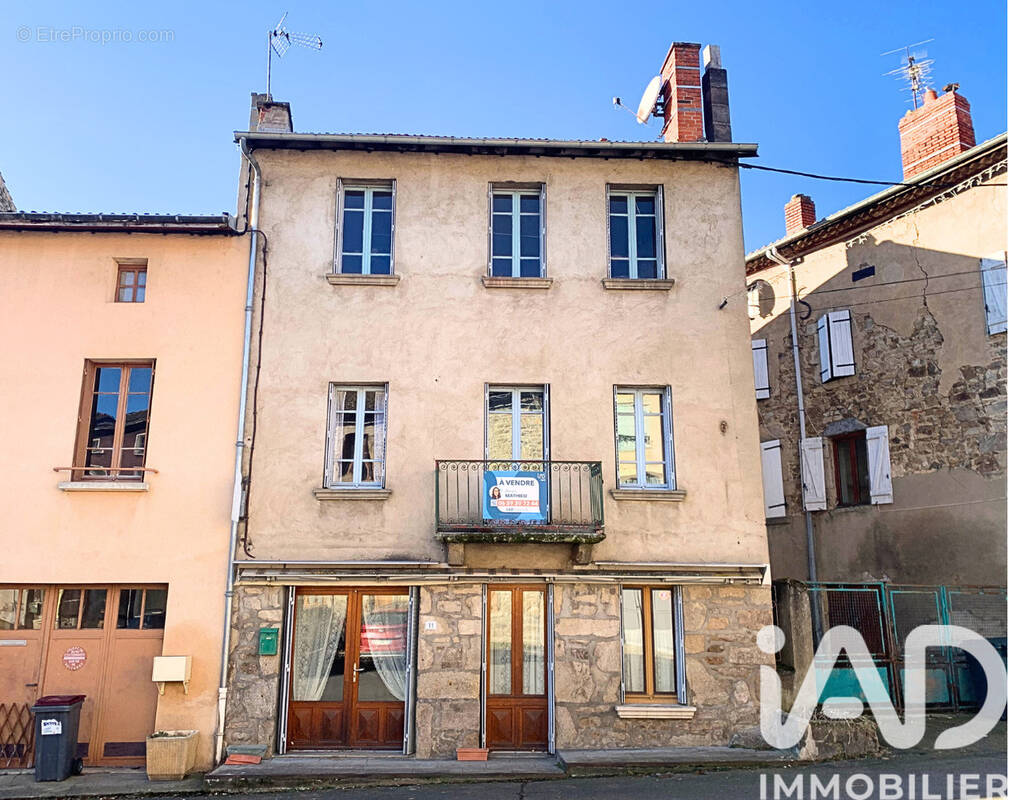 Photo 1 - Maison à VERNET-LA-VARENNE