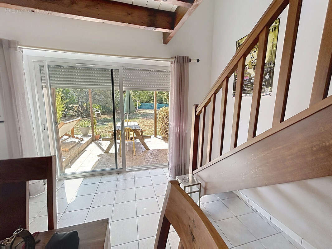 Maison 86 m² à Getigne  - photo 5