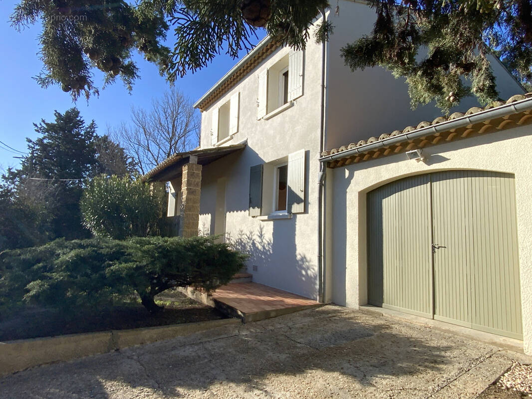 Maison à UZES