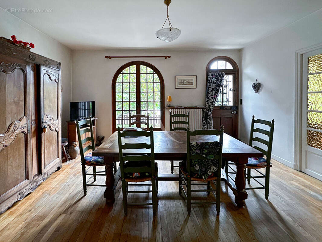 Maison à TRIEL-SUR-SEINE