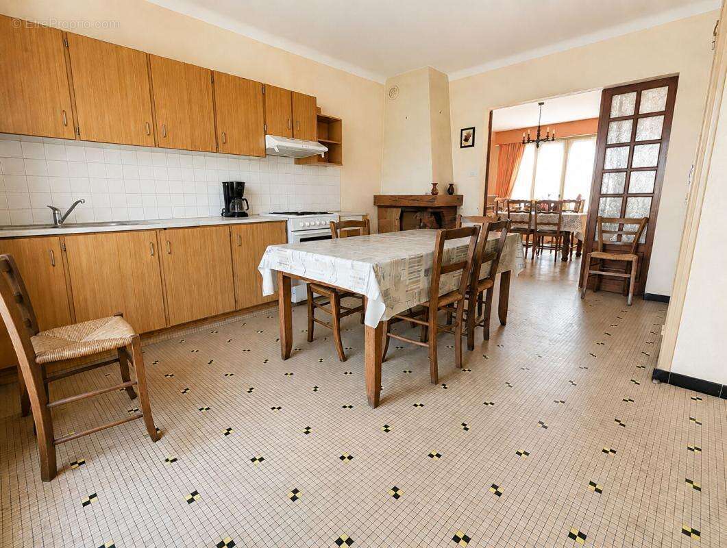 Maison à CAMPBON