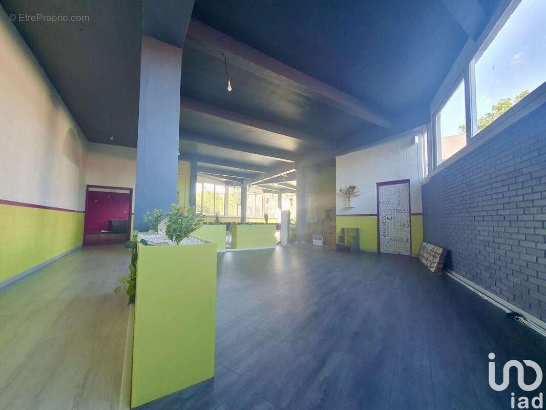 Photo 7 - Commerce à LIMOGES