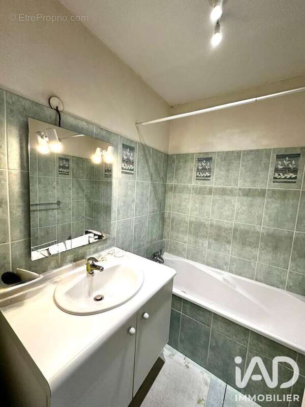 Photo 6 - Appartement à BOURG-LES-VALENCE