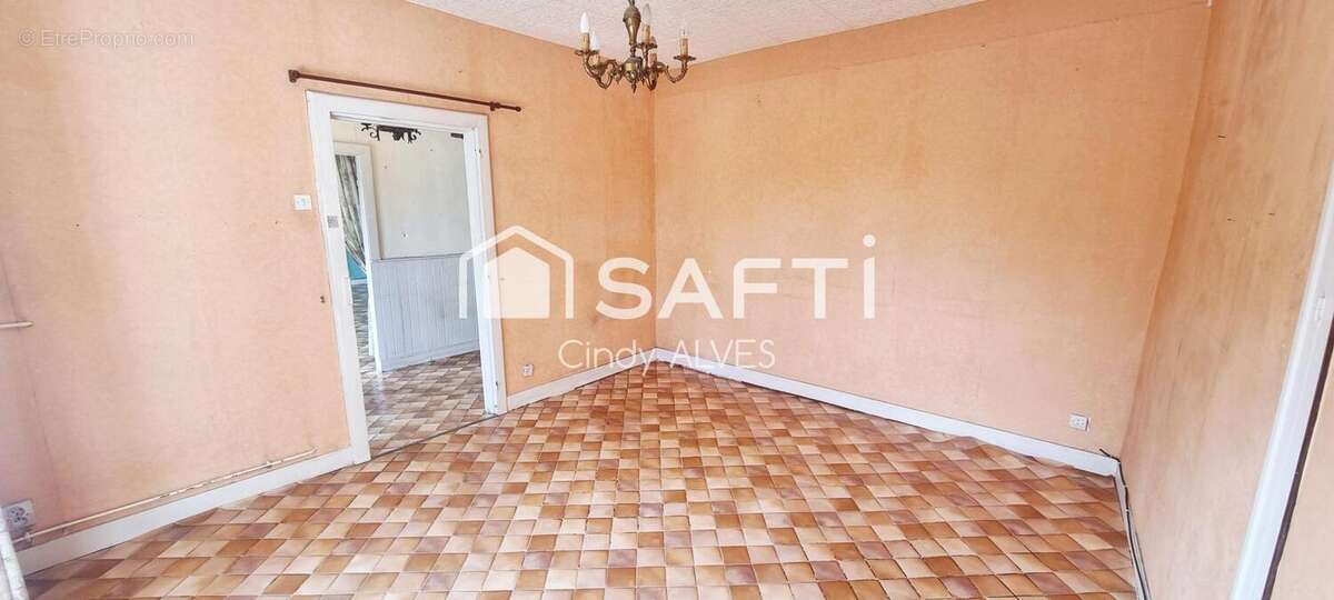 Photo 4 - Maison à TURENNE