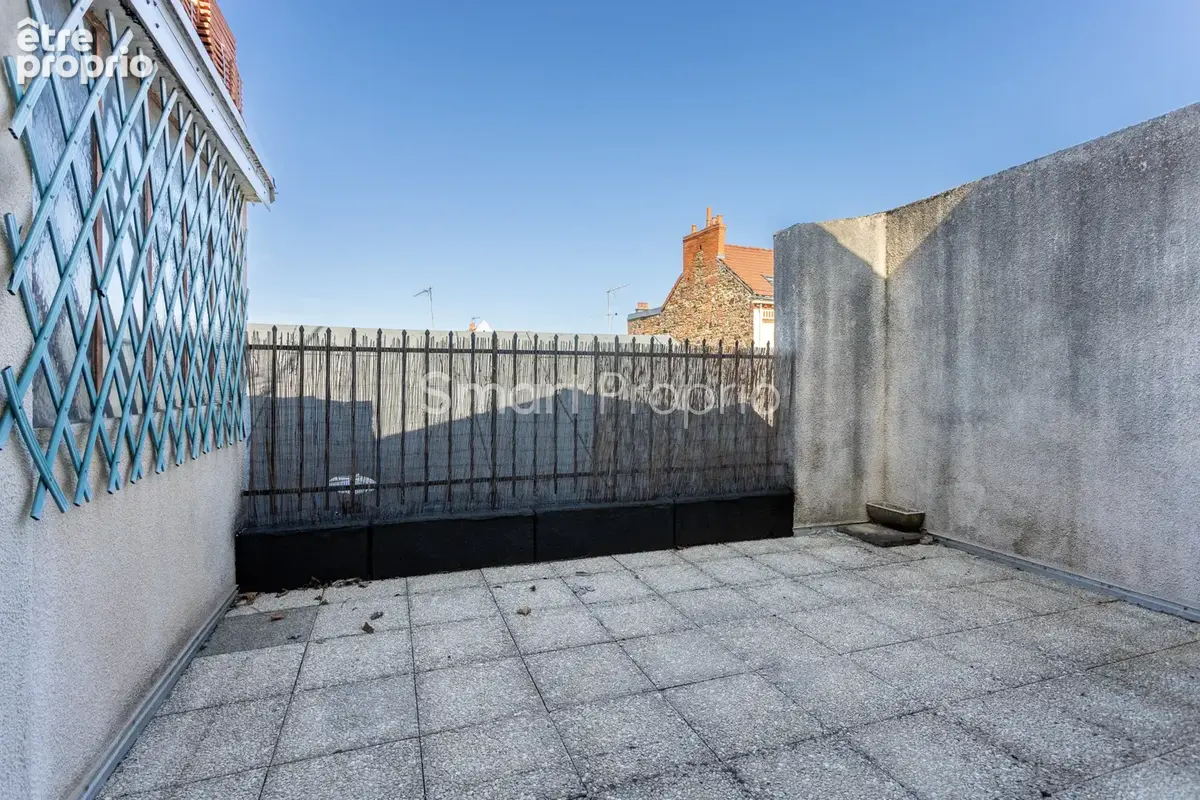 Bel appartement rénové avec terrasse à Vichy. - photo 2