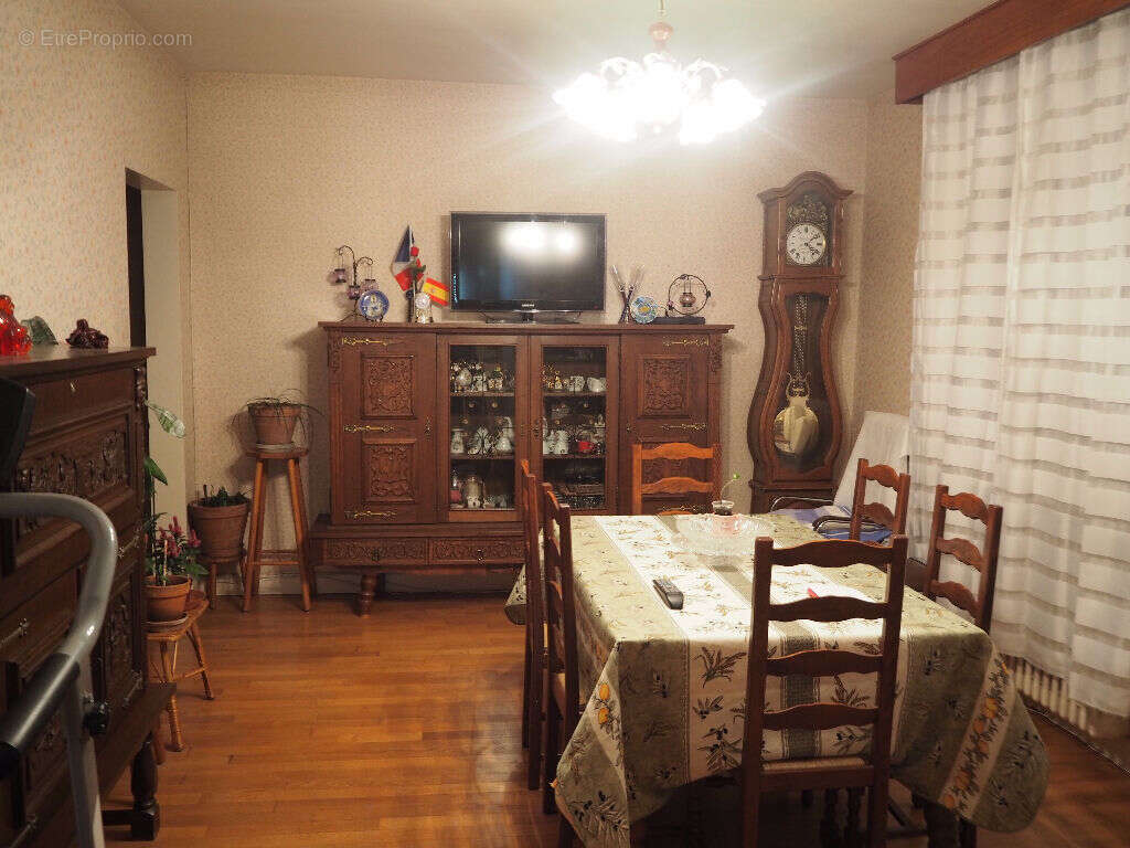 Maison à LE CREUSOT