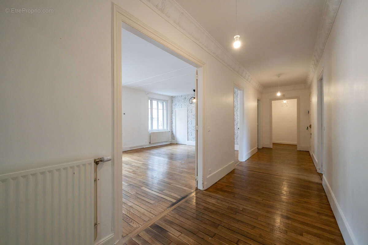 Appartement Haussmannien - photo 17