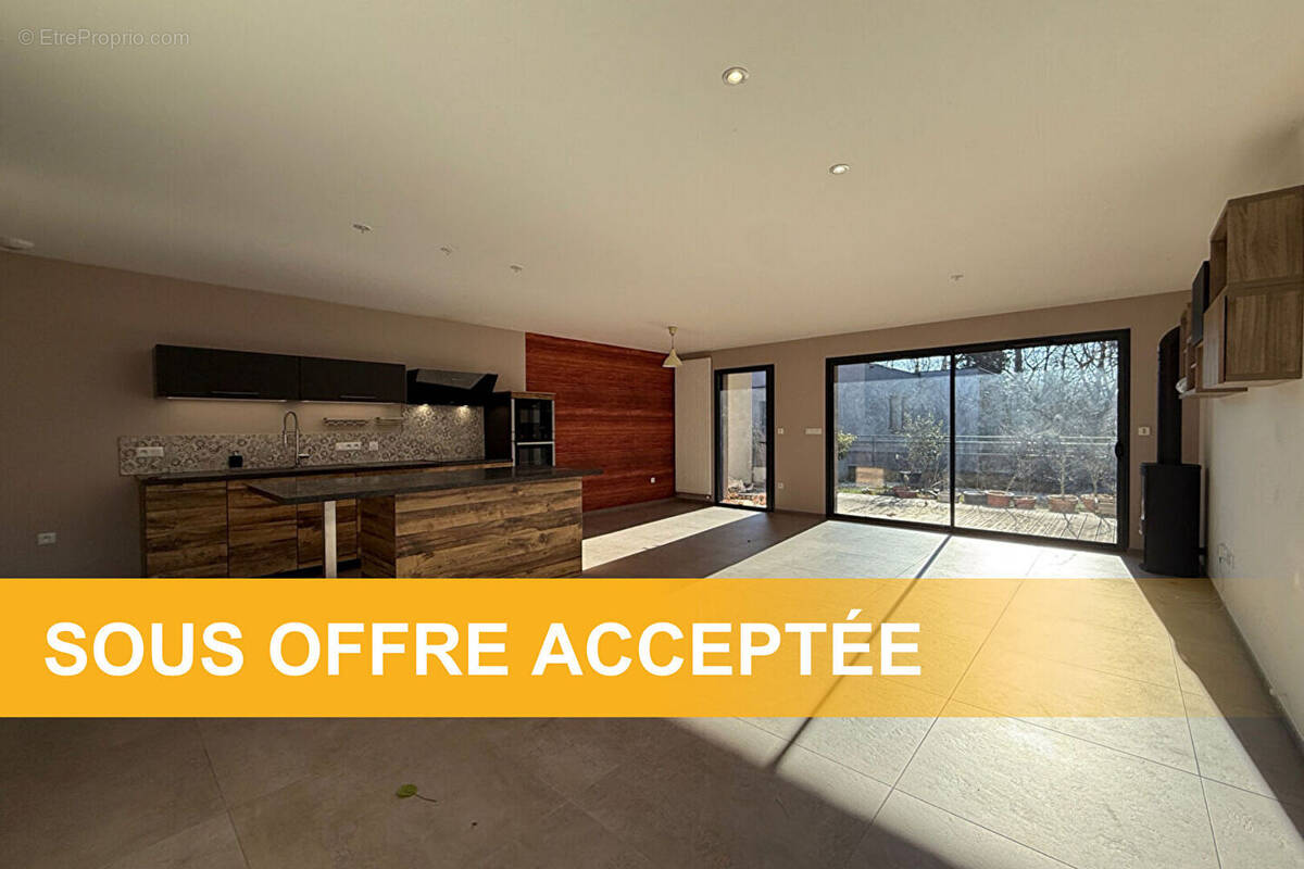 Appartement à LONS-LE-SAUNIER
