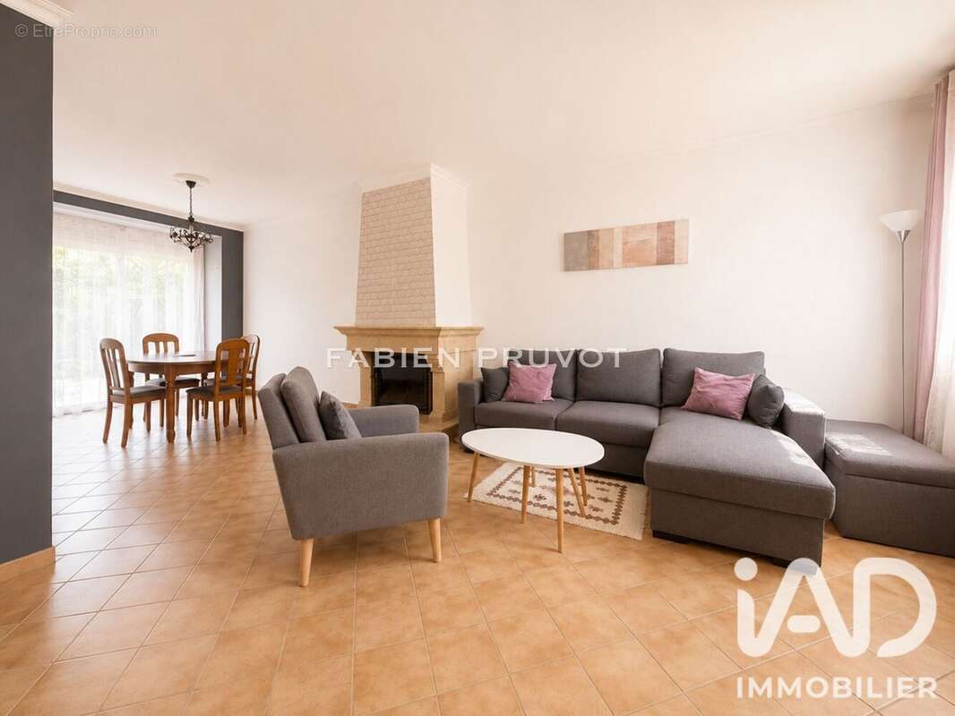 Maison 103 m² à Herblay  - photo 2