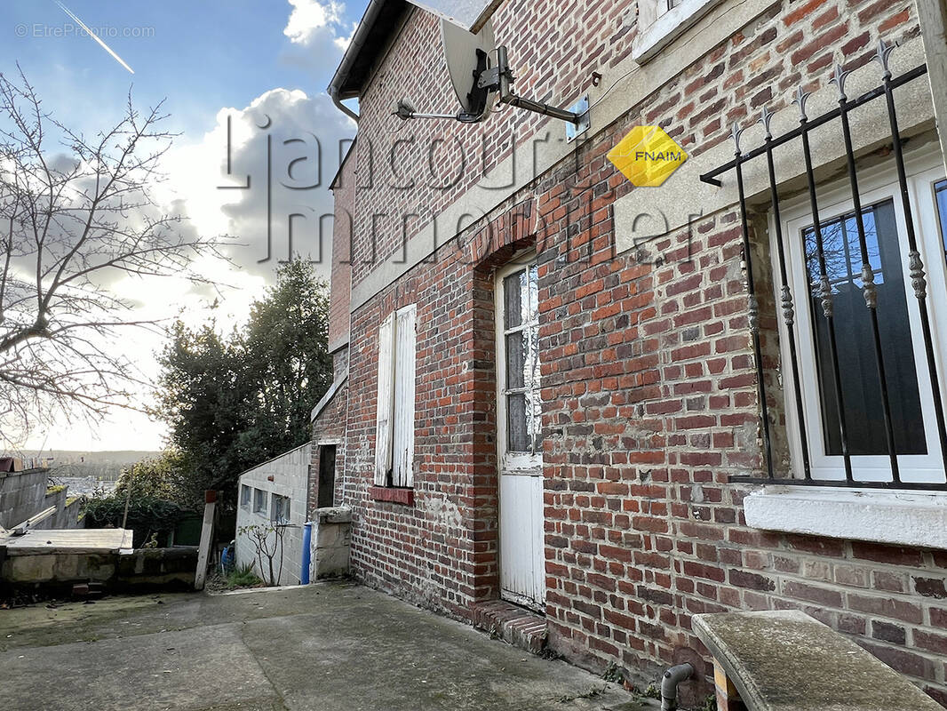 Maison à LIANCOURT