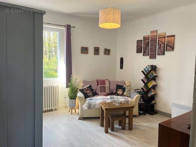 Maison à ABJAT-SUR-BANDIAT