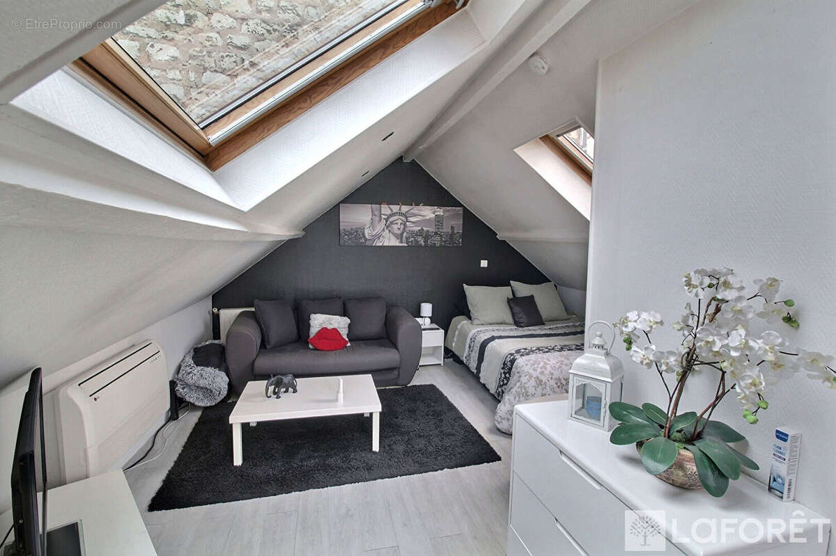 Appartement La Garenne Colombes 4 pièce(s) 67 m2 - photo 11