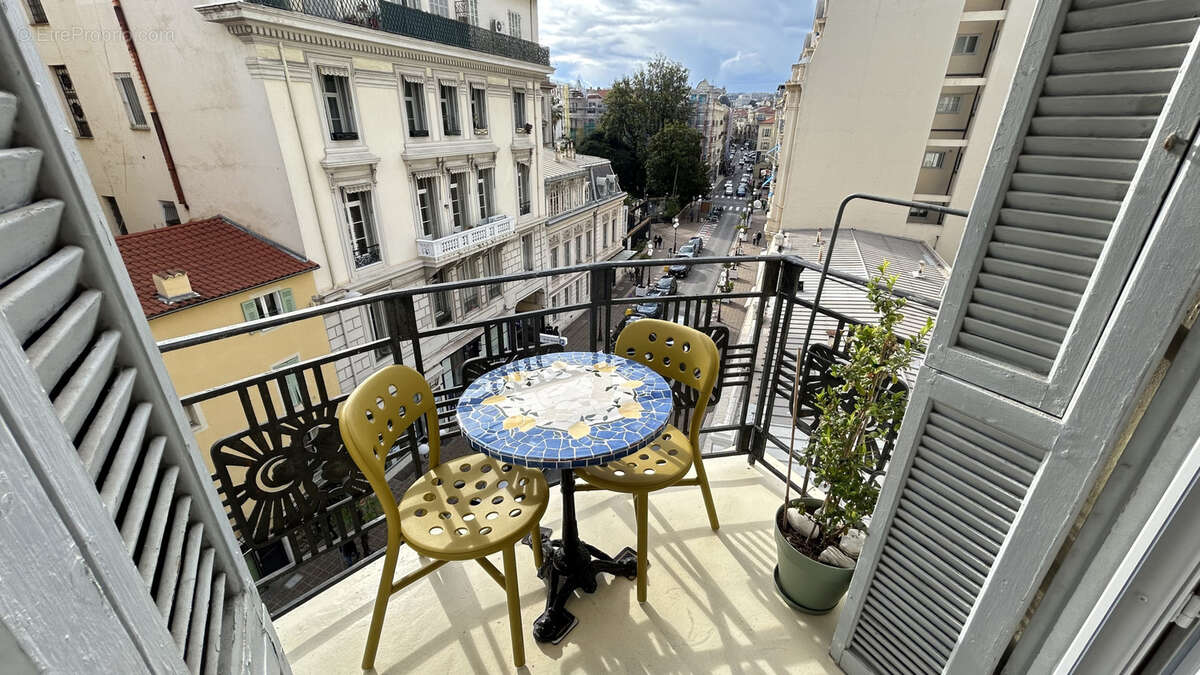 Appartement à NICE