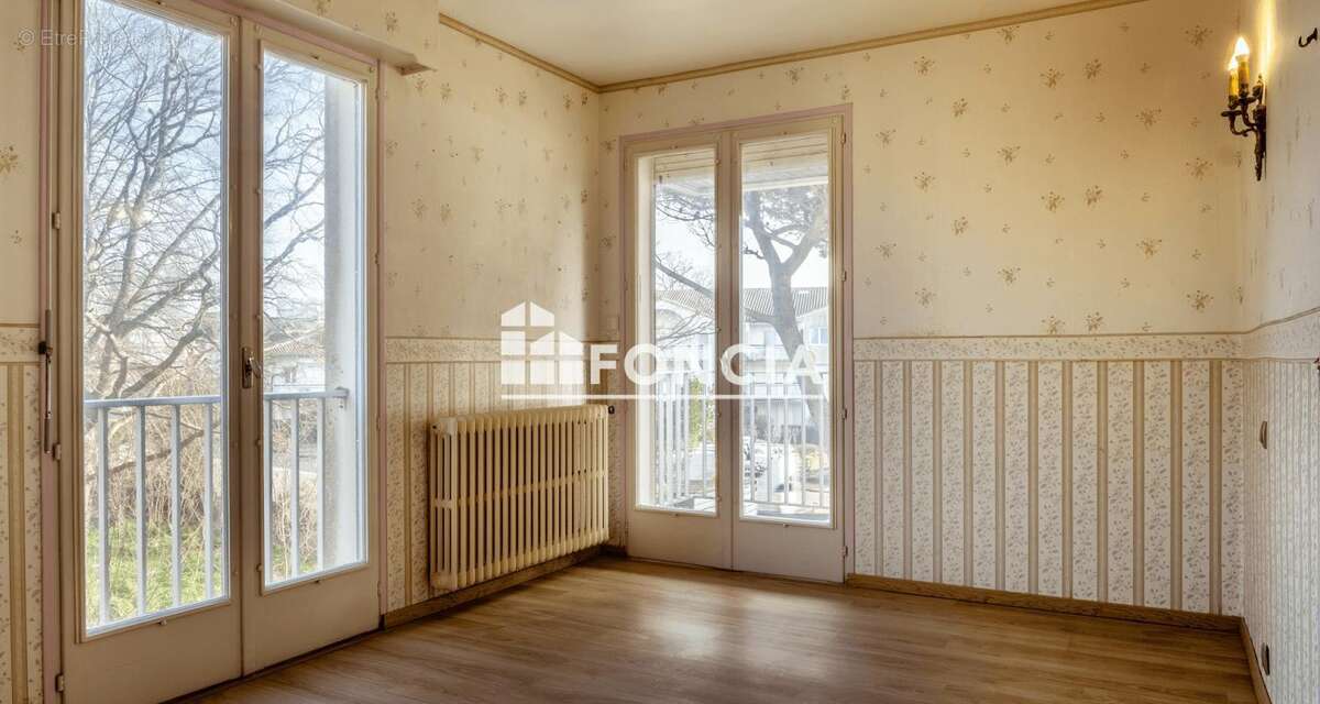 Appartement à SAINT-GEORGES-DE-DIDONNE