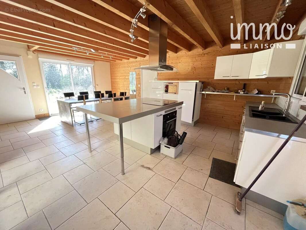 Maison à GRANDCHAMPS-DES-FONTAINES