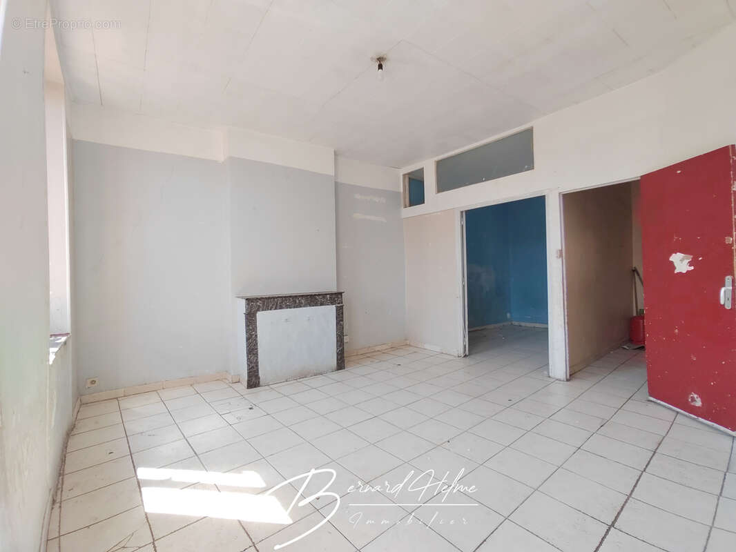 Appartement à MARSEILLE-6E