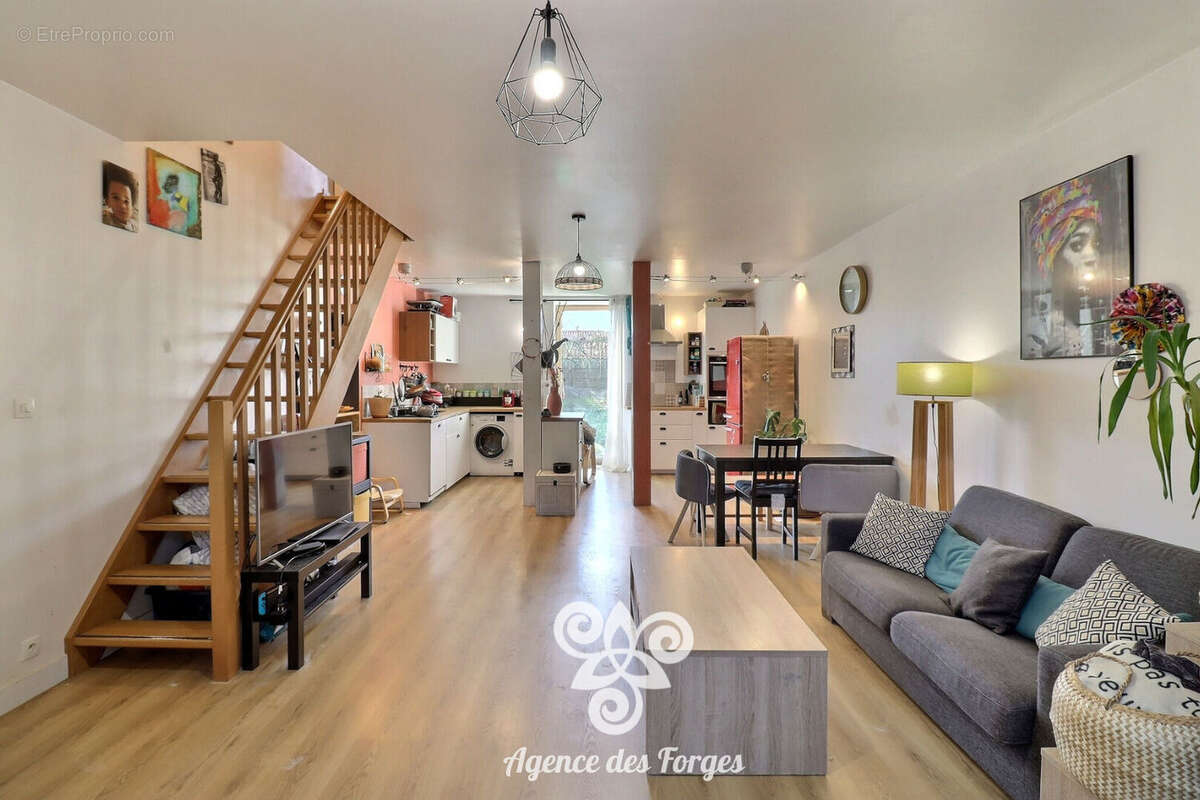 Maison Le Pallet / 3 chambres / jardinet / garage - photo 4