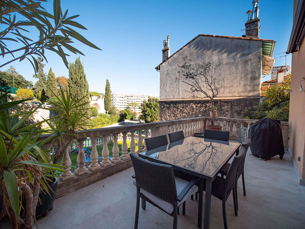 Maison à CANNES
