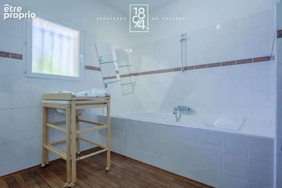 Maison familiale avec dépendance à la bastidonne - photo 14