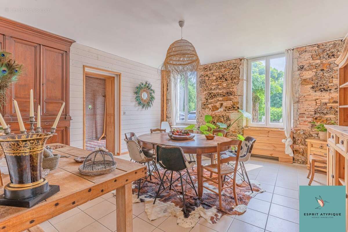 Maison 360 m² à Pontenx-Les-Forges  - photo 5