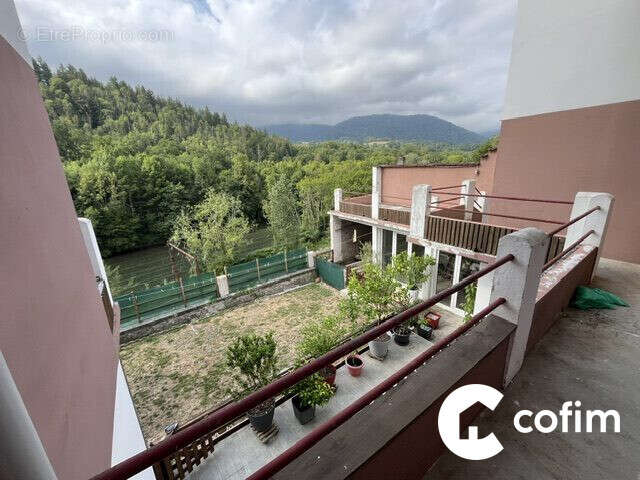 Maison 233 m² à Lourdes  - photo 3