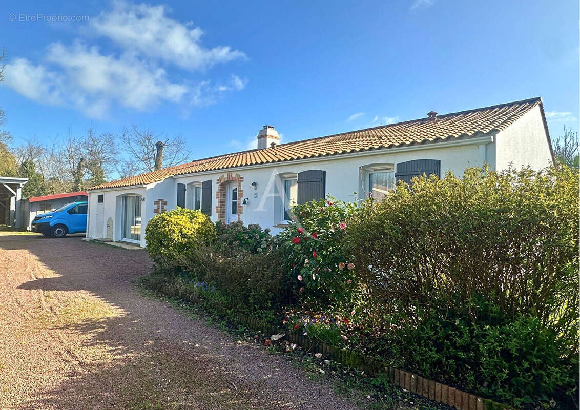 Maison à SAINT-GERVAIS